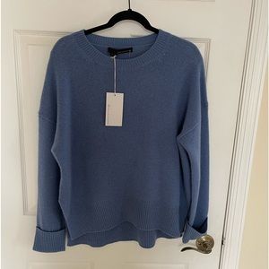 Gorgeous sky blue cashmere sweater